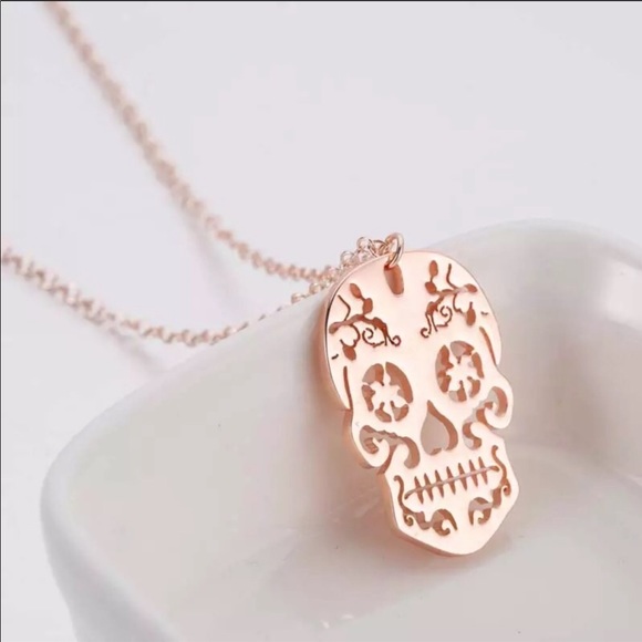 Jewelry - 💀 ROSE GOLD SKULL FILIGREE NECKLACE!